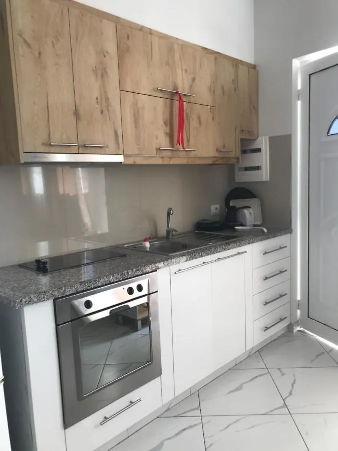 Apartment Vila Floban & Mirdar Koshi Sarandë Albanien