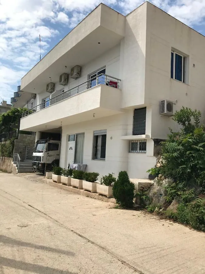 Apartamento Vila Floban & Mirdar Koshi Sarandë