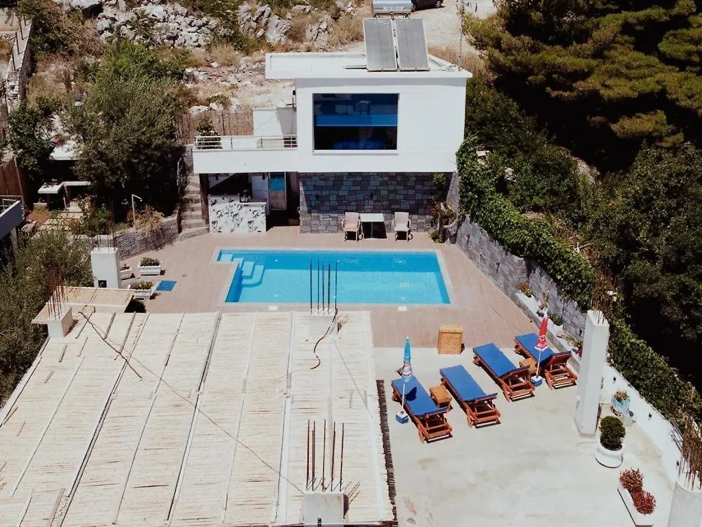 Vila Floban & Mirdar Koshi Sarande Apartment
