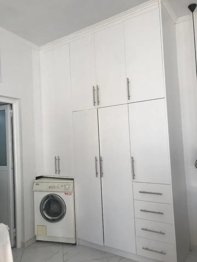 Apartment Vila Floban & Mirdar Koshi Sarande