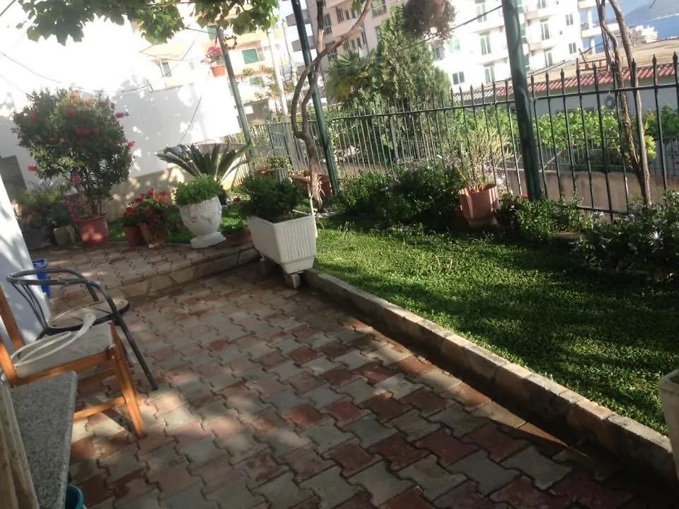 Vila Floban & Mirdar Koshi Sarande Albania